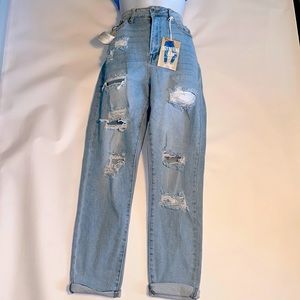 Boyfriend jeans available in plus and regular size
